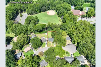 823 Farmcrest Drive, Charlotte, NC 28206 - Photo 3