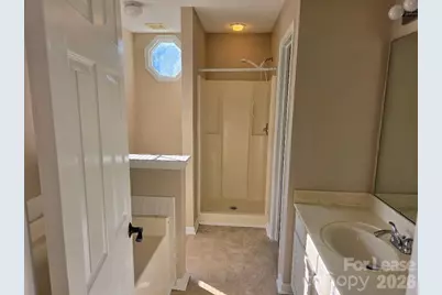5325 Timbertop Lane, Charlotte, NC 28215 - Photo 15