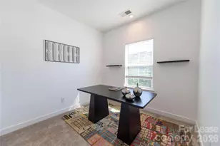 653 Uwharrie River Rd, Charlotte, NC 28211 - Photo 19