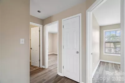 1134 Plaza Walk Drive, Charlotte, NC 28215 - Photo 17