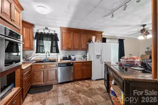 3606 Jefferson St, Sherrills Ford, NC 28673 - Photo 7