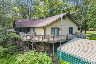 200 Woodland Cir, Rutherfordton, NC 28139 - Photo 7