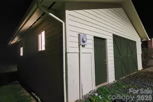200 Woodland Cir, Rutherfordton, NC 28139 - Photo 45
