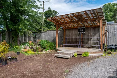 204 Black Mountain Avenue, Black Mountain, NC 28711 - Photo 7