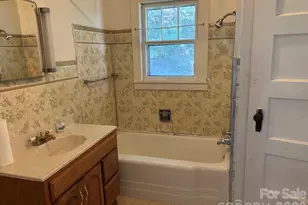 377 Sam Gouge Rd, Bakersville, NC 28705 - Photo 15