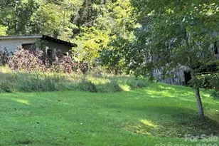 377 Sam Gouge Rd, Bakersville, NC 28705 - Photo 29