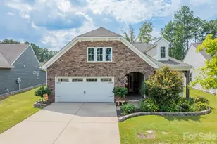 128 Picasso Trl, Mount Holly, NC 28120 - Photo 1