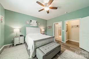 128 Picasso Trl, Mount Holly, NC 28120 - Photo 17