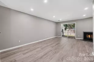 3322 Heathstead Place, Charlotte, NC 28210 - Photo 11