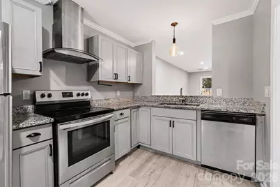 3322 Heathstead Place, Charlotte, NC 28210 - Photo 7