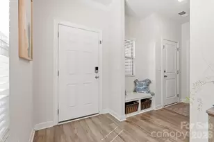 5012 Shadbush Rd, Charlotte, NC 28215 - Photo 33