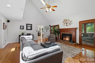 36 Windsong Dr, Fairview, NC 28730 - Photo 17