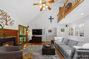 36 Windsong Dr, Fairview, NC 28730 - Photo 15