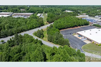 1610 1st Street W, Conover, NC 28613 - Photo 19