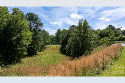 1610 1st Street W, Conover, NC 28613 - Photo 7