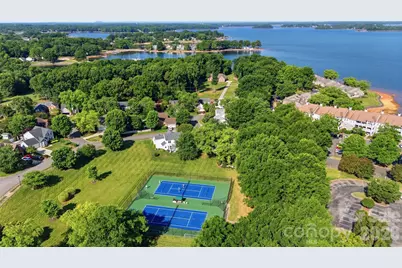 18705 Vineyard Point Lane #18705, Cornelius, NC 28031 - Photo 11