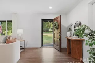 5701 Wilora Lake Rd, Charlotte, NC 28212 - Photo 3