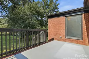 5701 Wilora Lake Rd, Charlotte, NC 28212 - Photo 21