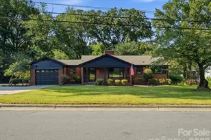 5701 Wilora Lake Rd, Charlotte, NC 28212 - Photo 1