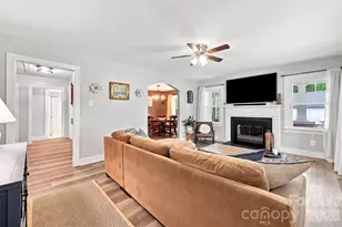 208 Barron Park, York, SC 29745 - Photo 3