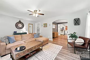 208 Barron Park, York, SC 29745 - Photo 7