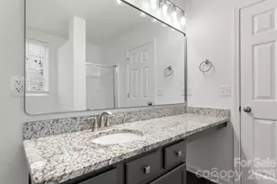 1940 Waters Trail Dr, Charlotte, NC 28216 - Photo 37