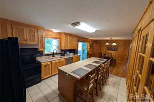 213 Rustling Pines Dr, Hendersonville, NC 28792 - Photo 5