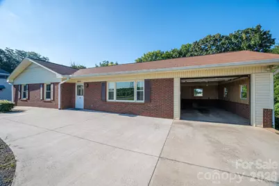 1306 11th Avenue SE, Hickory, NC 28602 - Photo 11