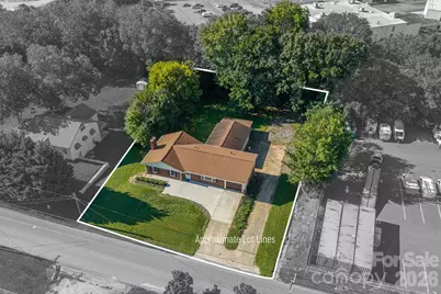 1306 11th Avenue SE, Hickory, NC 28602 - Photo 7