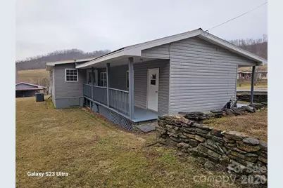 656 Water Street, Bakersville, NC 28705 - Photo 9