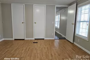 656 Water St, Bakersville, NC 28705 - Photo 23