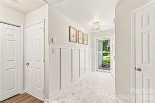8805 Golf Ridge Dr, Charlotte, NC 28277 - Photo 5