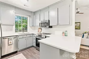 8805 Golf Ridge Dr, Charlotte, NC 28277 - Photo 15