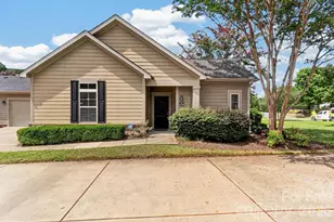 4745 Polo Gate Boulevard, Charlotte, NC 28216 - Photo 3