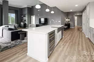 1755 Lombardy Cir, Charlotte, NC 28203 - Photo 19