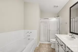 11286 Hyde Pointe Ct, Charlotte, NC 28262 - Photo 15