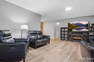 155 S Grandview Rd, Clover, SC 29710 - Photo 5