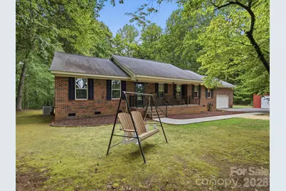 155 S Grandview Road, Clover, SC 29710 - Photo 1