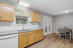 155 S Grandview Rd, Clover, SC 29710 - Photo 11
