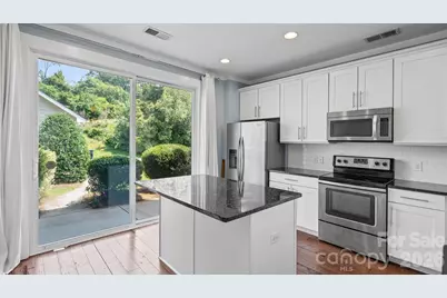 3134 Bending Birch Place, Charlotte, NC 28206 - Photo 11