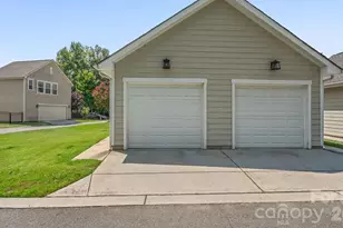 3134 Bending Birch Pl, Charlotte, NC 28206 - Photo 27