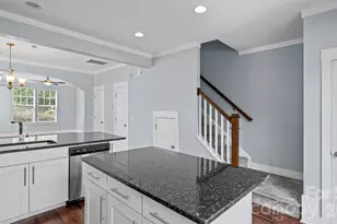 3134 Bending Birch Pl, Charlotte, NC 28206 - Photo 13