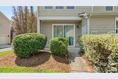 3134 Bending Birch Place, Charlotte, NC 28206 - Photo 3
