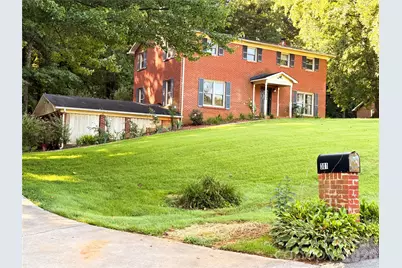 301 Starmount Drive, Statesville, NC 28677 - Photo 1