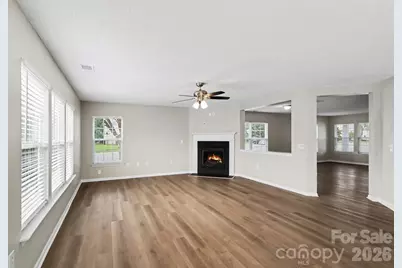 4022 Houldsworth Drive, Charlotte, NC 28213 - Photo 3