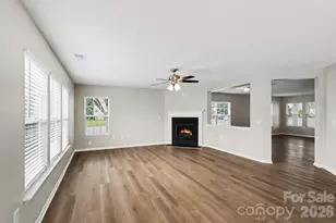 4022 Houldsworth Dr, Charlotte, NC 28213 - Photo 3