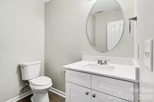 4022 Houldsworth Dr, Charlotte, NC 28213 - Photo 23