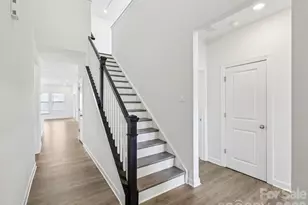 337 Hilsaw Ln, York, SC 29745 - Photo 5