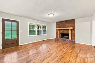 151 Ridgewood Acres Dr, Hendersonville, NC 28792 - Photo 11