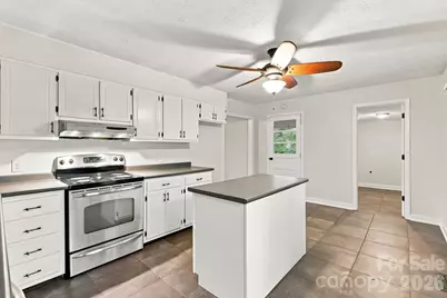 151 Ridgewood Acres Drive, Hendersonville, NC 28792 - Photo 7